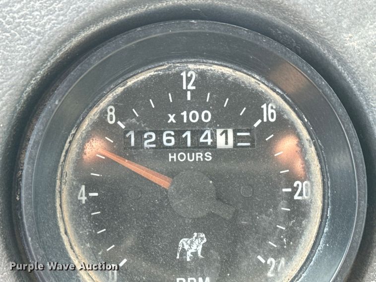 image for item NA9843 1995 Mack RD690S ready mix truck