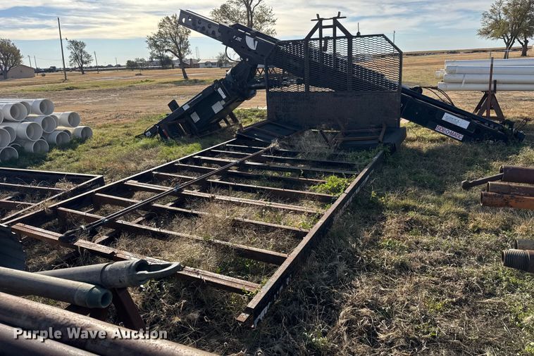 image for item NA9844 2006 USTC 131649 crane