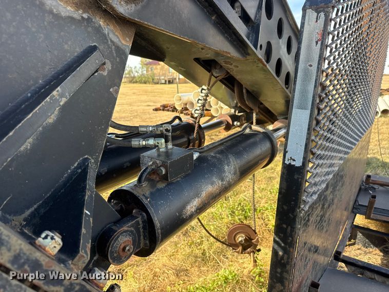 image for item NA9844 2006 USTC 131649 crane