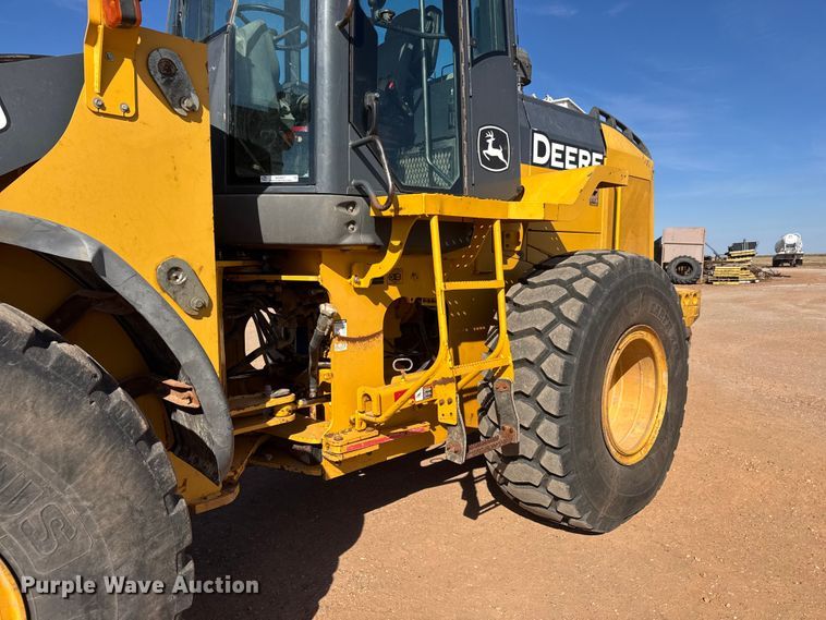 image for item NA9847 2007 John Deere 624J wheel loader