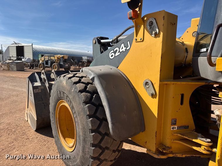 image for item NA9847 2007 John Deere 624J wheel loader