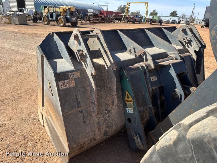 image for item NA9847 2007 John Deere 624J wheel loader