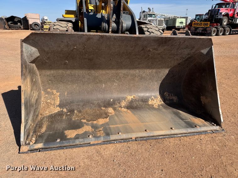 image for item NA9847 2007 John Deere 624J wheel loader