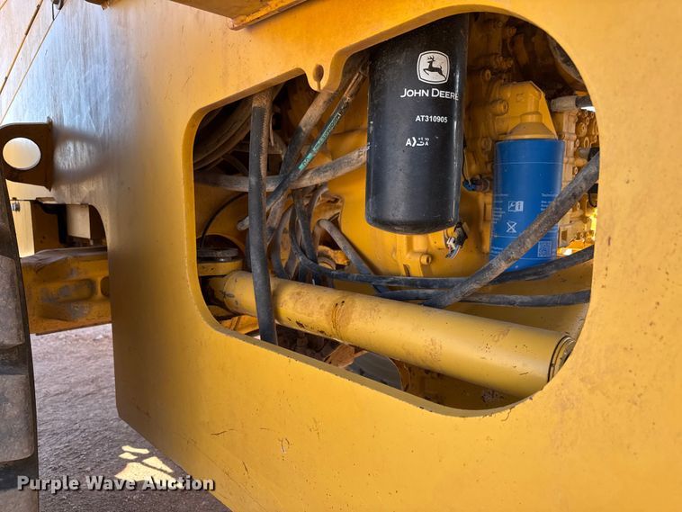 image for item NA9847 2007 John Deere 624J wheel loader