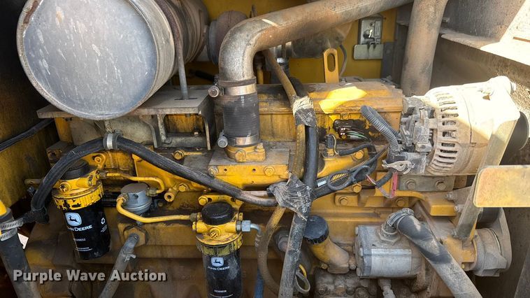 image for item NA9847 2007 John Deere 624J wheel loader