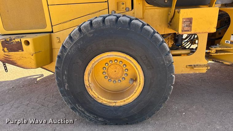 image for item NA9847 2007 John Deere 624J wheel loader