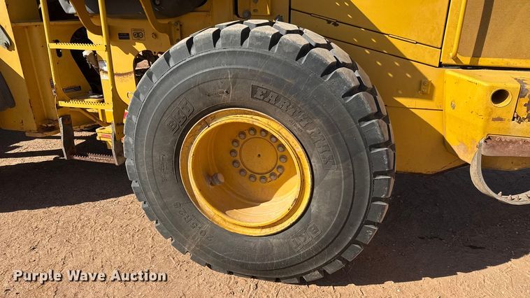 image for item NA9847 2007 John Deere 624J wheel loader