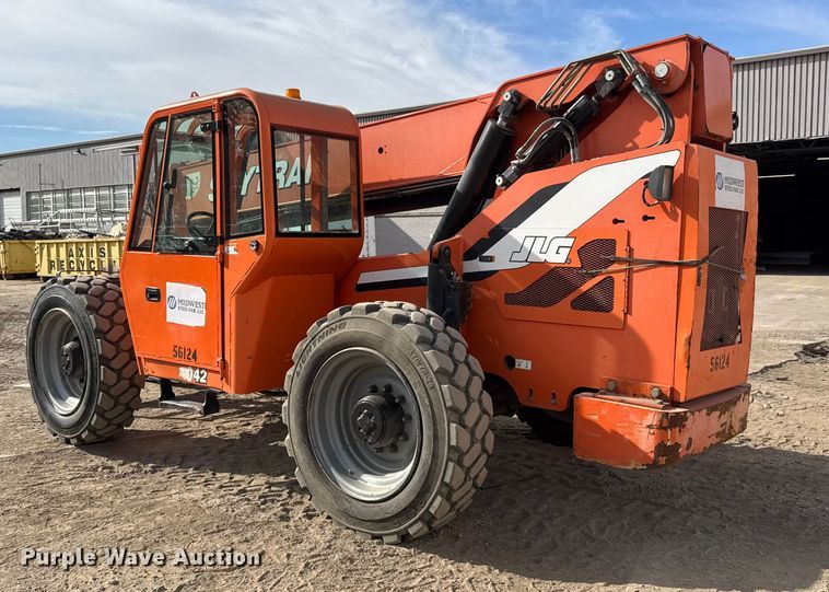 image for item NA9891 2014 Sky Trak 8042 telehandler
