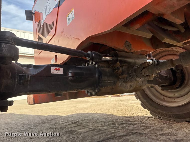 image for item NA9891 2014 Sky Trak 8042 telehandler