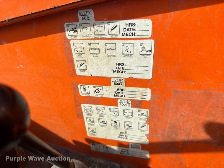 image for item NA9891 2014 Sky Trak 8042 telehandler