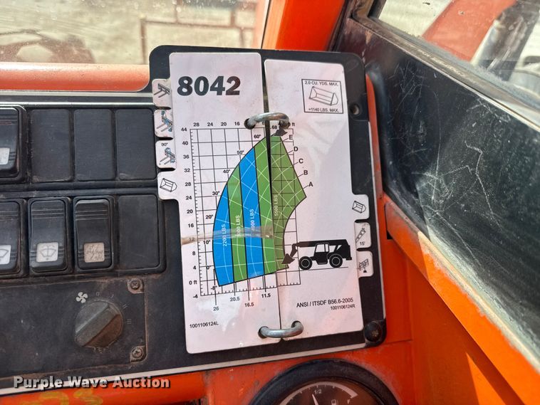 image for item NA9891 2014 Sky Trak 8042 telehandler