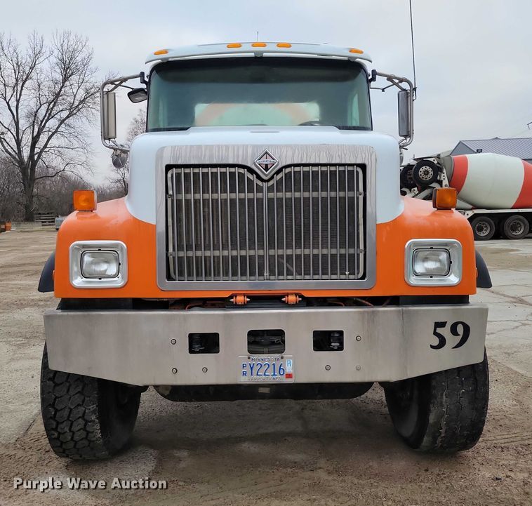 image for item NO9790 2006 International Paystar 5500i ready mix truck