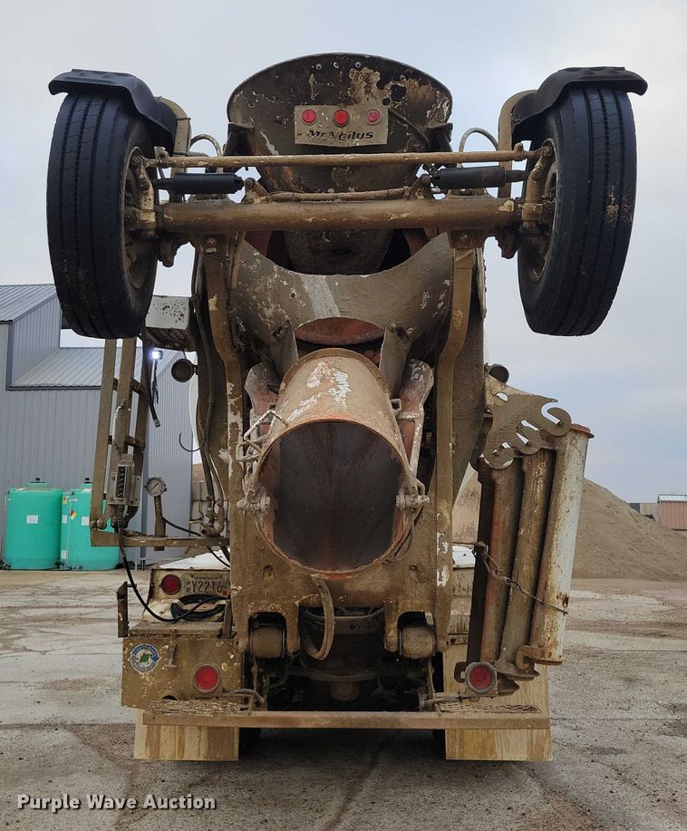 image for item NO9790 2006 International Paystar 5500i ready mix truck