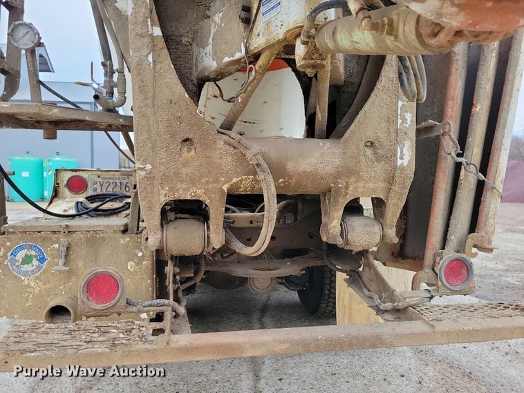 image for item NO9790 2006 International Paystar 5500i ready mix truck