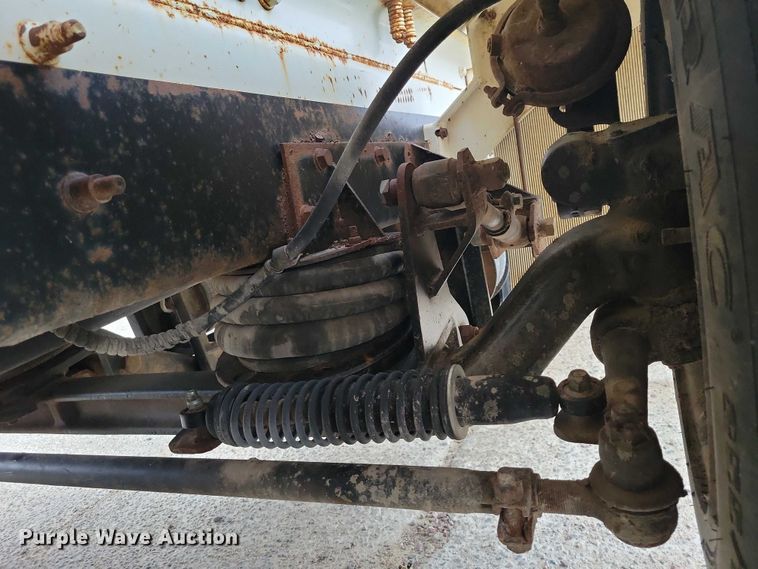 image for item NO9790 2006 International Paystar 5500i ready mix truck