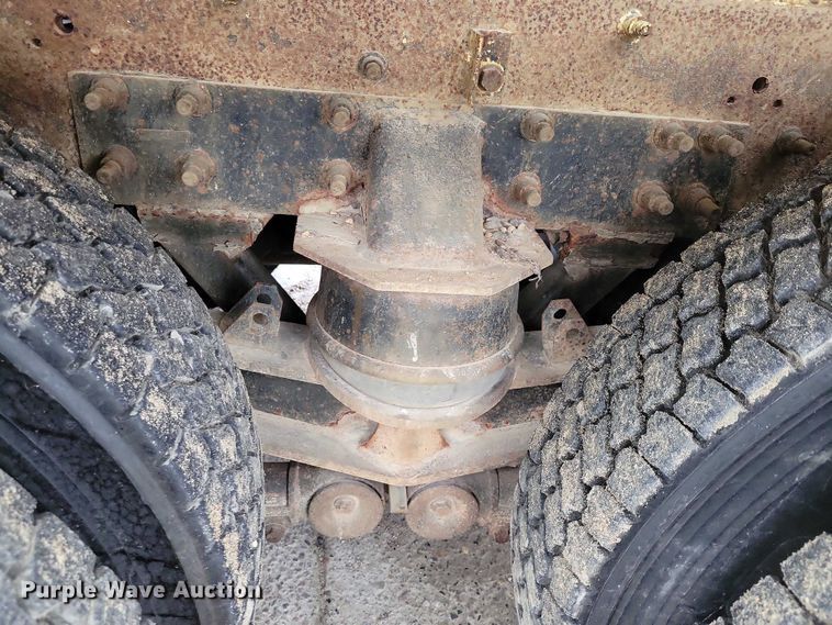 image for item NO9790 2006 International Paystar 5500i ready mix truck