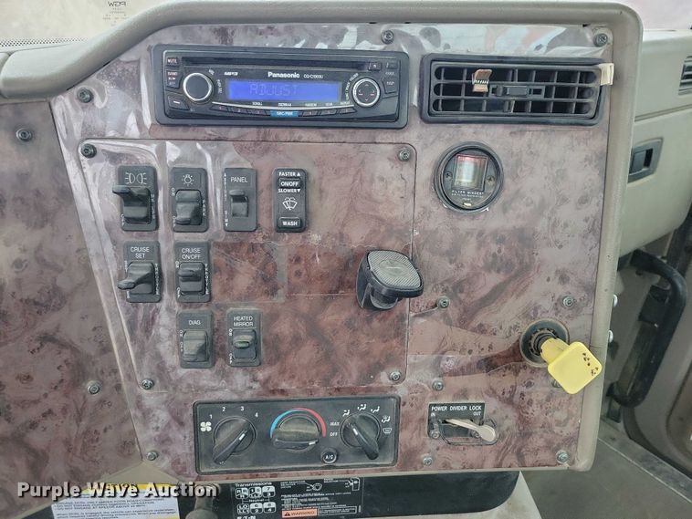 image for item NO9790 2006 International Paystar 5500i ready mix truck