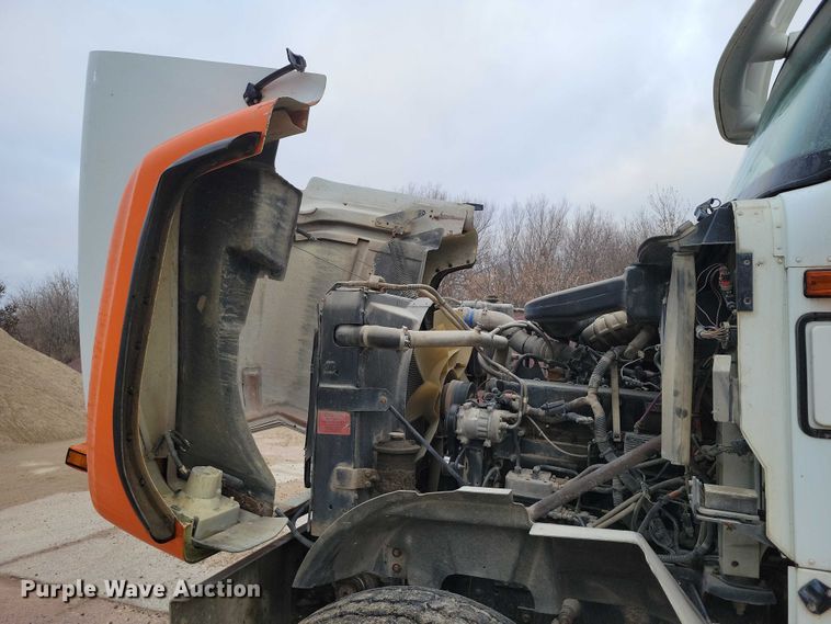 image for item NO9790 2006 International Paystar 5500i ready mix truck