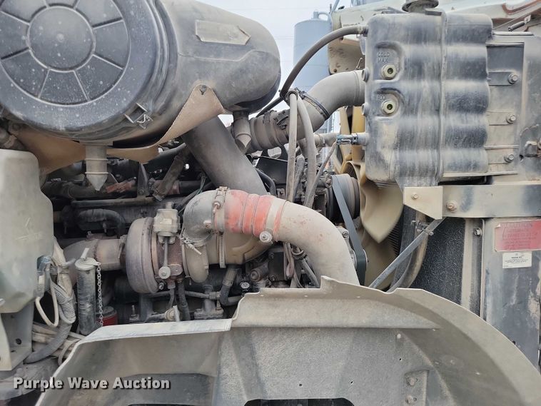 image for item NO9790 2006 International Paystar 5500i ready mix truck