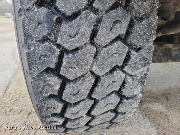 image for item NO9790 2006 International Paystar 5500i ready mix truck