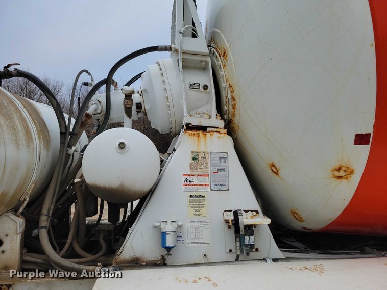 image for item NO9791 2014 Freightliner 114SD ready mix truck