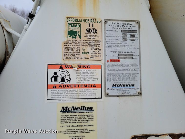 image for item NO9791 2014 Freightliner 114SD ready mix truck