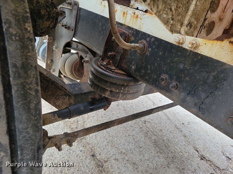 image for item NO9791 2014 Freightliner 114SD ready mix truck