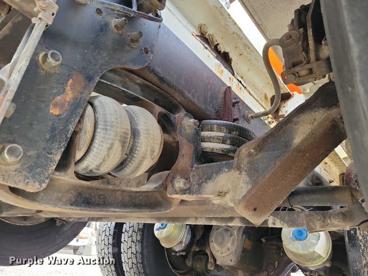 image for item NO9791 2014 Freightliner 114SD ready mix truck