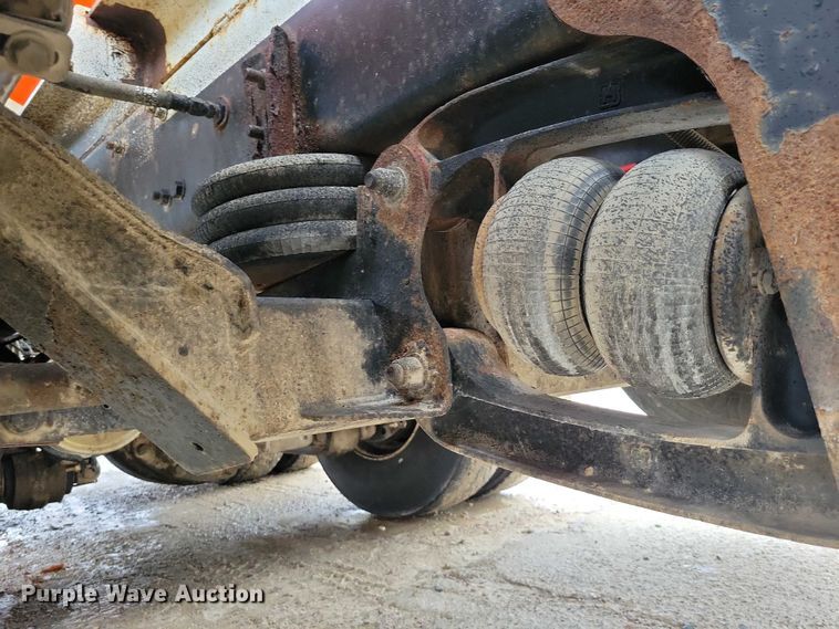 image for item NO9791 2014 Freightliner 114SD ready mix truck