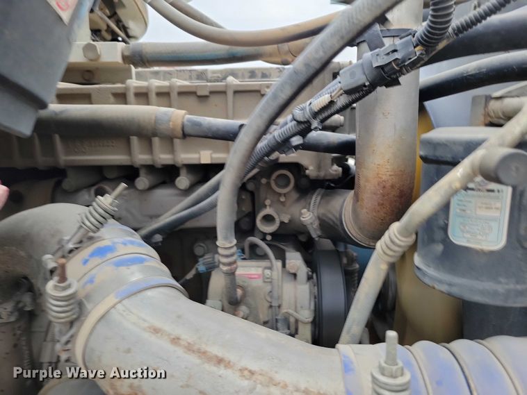 image for item NO9791 2014 Freightliner 114SD ready mix truck