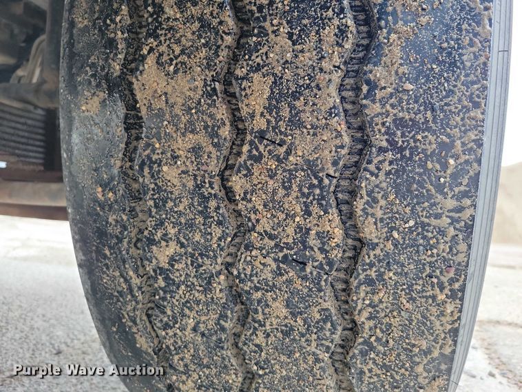 image for item NO9791 2014 Freightliner 114SD ready mix truck