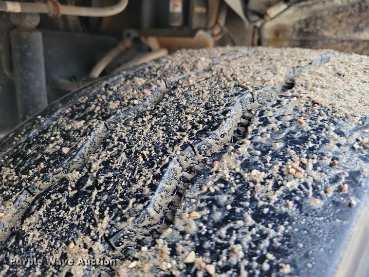 image for item NO9791 2014 Freightliner 114SD ready mix truck