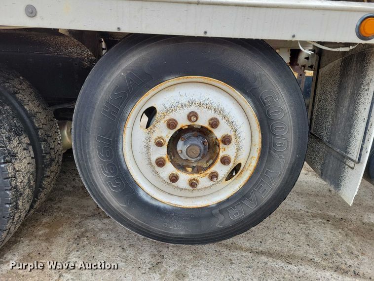 image for item NO9791 2014 Freightliner 114SD ready mix truck