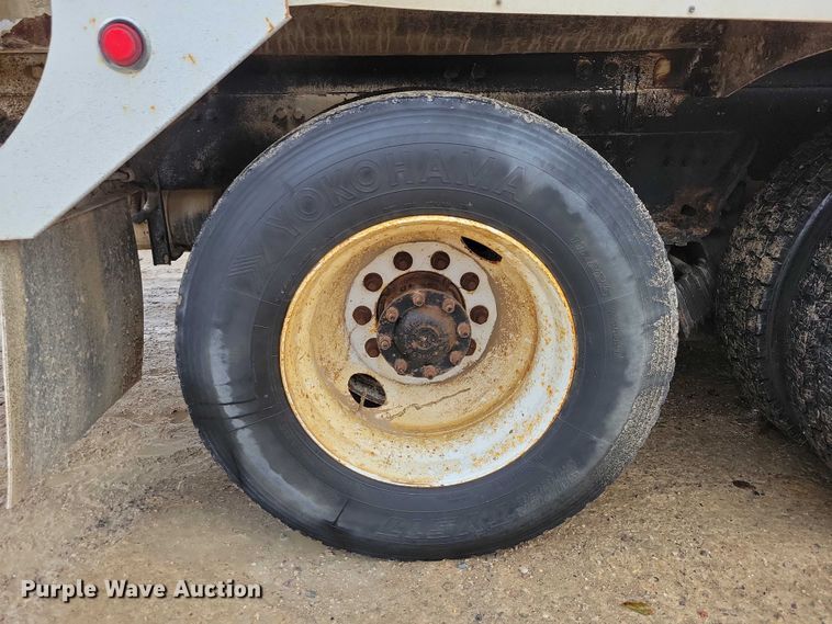 image for item NO9791 2014 Freightliner 114SD ready mix truck