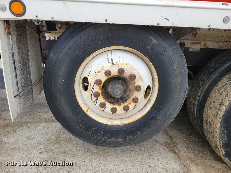 image for item NO9791 2014 Freightliner 114SD ready mix truck