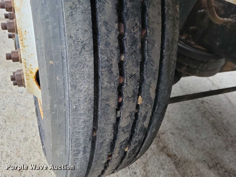 image for item NO9791 2014 Freightliner 114SD ready mix truck