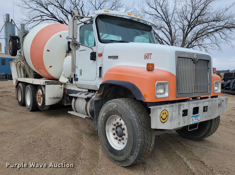 image for item NO9792 2007 International Paystar 5000 ready mix truck