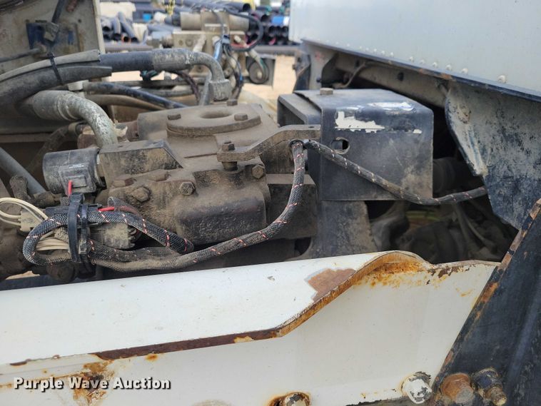 image for item NO9792 2007 International Paystar 5000 ready mix truck