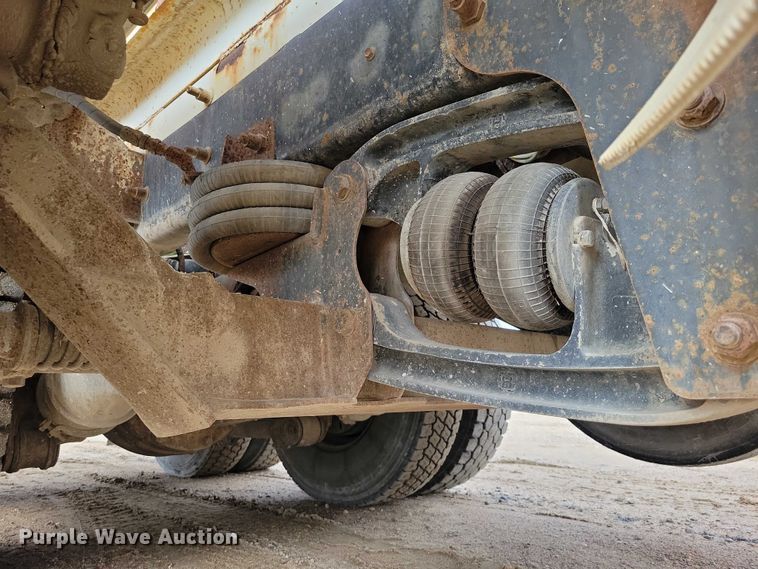 image for item NO9792 2007 International Paystar 5000 ready mix truck