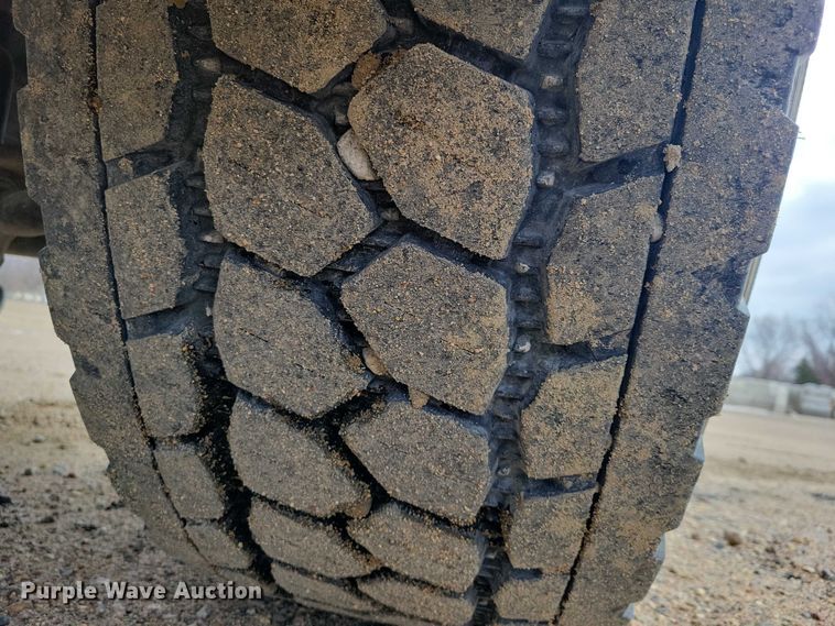 image for item NO9792 2007 International Paystar 5000 ready mix truck