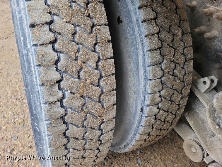 image for item NO9792 2007 International Paystar 5000 ready mix truck