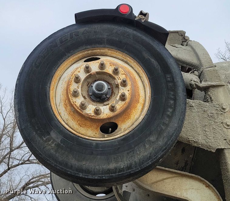 image for item NO9792 2007 International Paystar 5000 ready mix truck