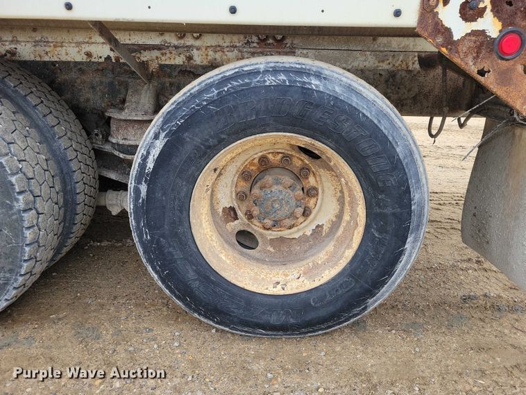 image for item NO9792 2007 International Paystar 5000 ready mix truck