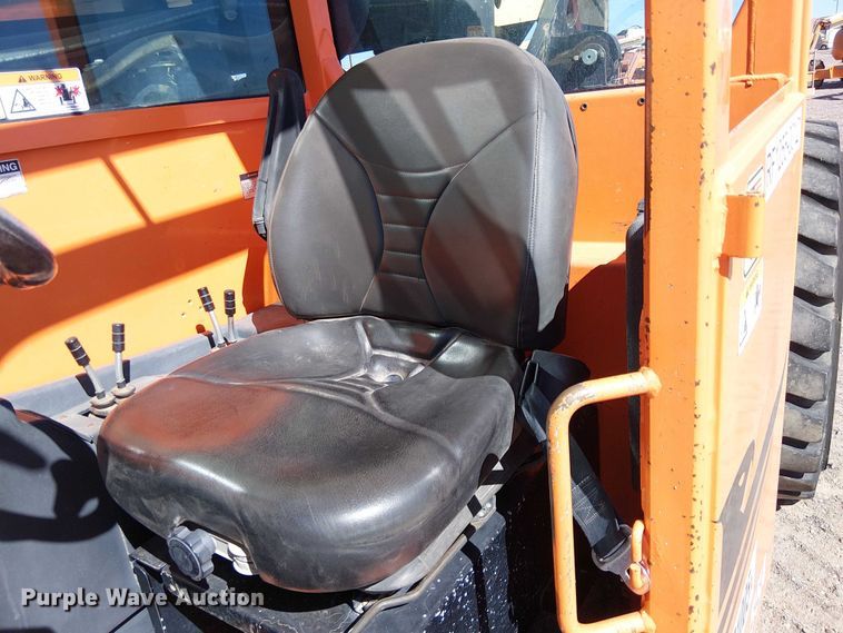 image for item YA1139 2014 JLG G12-55A telehandler