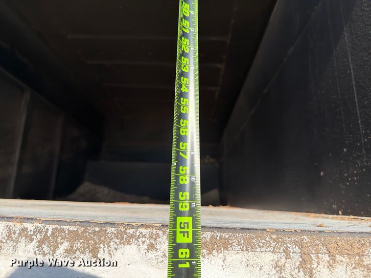 image for item YA1480 2010 Ford F750 Super Duty chipper truck