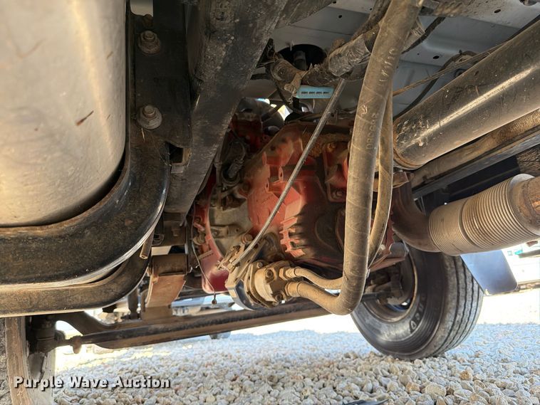 image for item YA1480 2010 Ford F750 Super Duty chipper truck