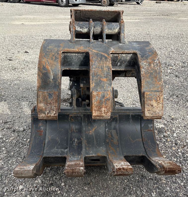 image for item YA1486 Pemberton 420701 HX130 scrap grapple