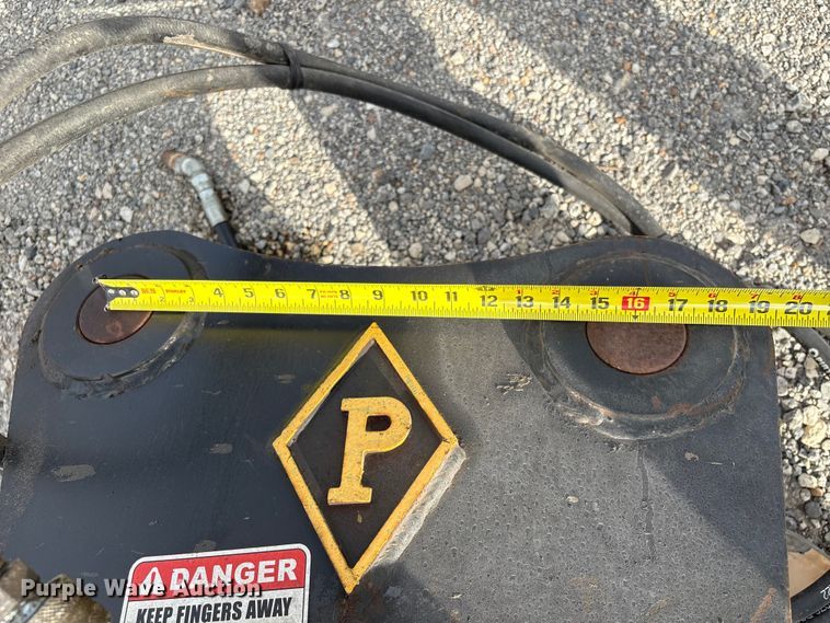 image for item YA1486 Pemberton 420701 HX130 scrap grapple