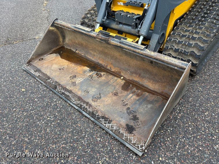 image for item YA1488 2017 John Deere 333G tracked skid steer loader