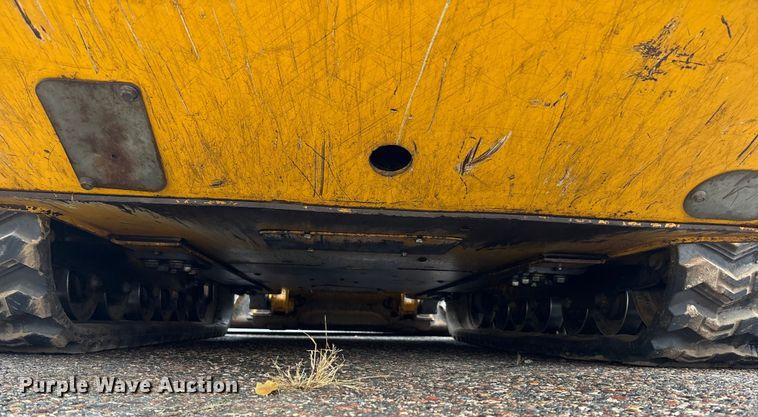 image for item YA1488 2017 John Deere 333G tracked skid steer loader